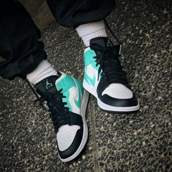 Nike Shoes - Jordan Retro 1 Tropical Twist Teal